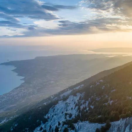 Marina Villa Svoronata