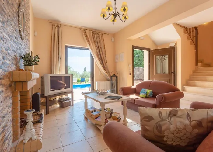 Marina Villa Svoronata